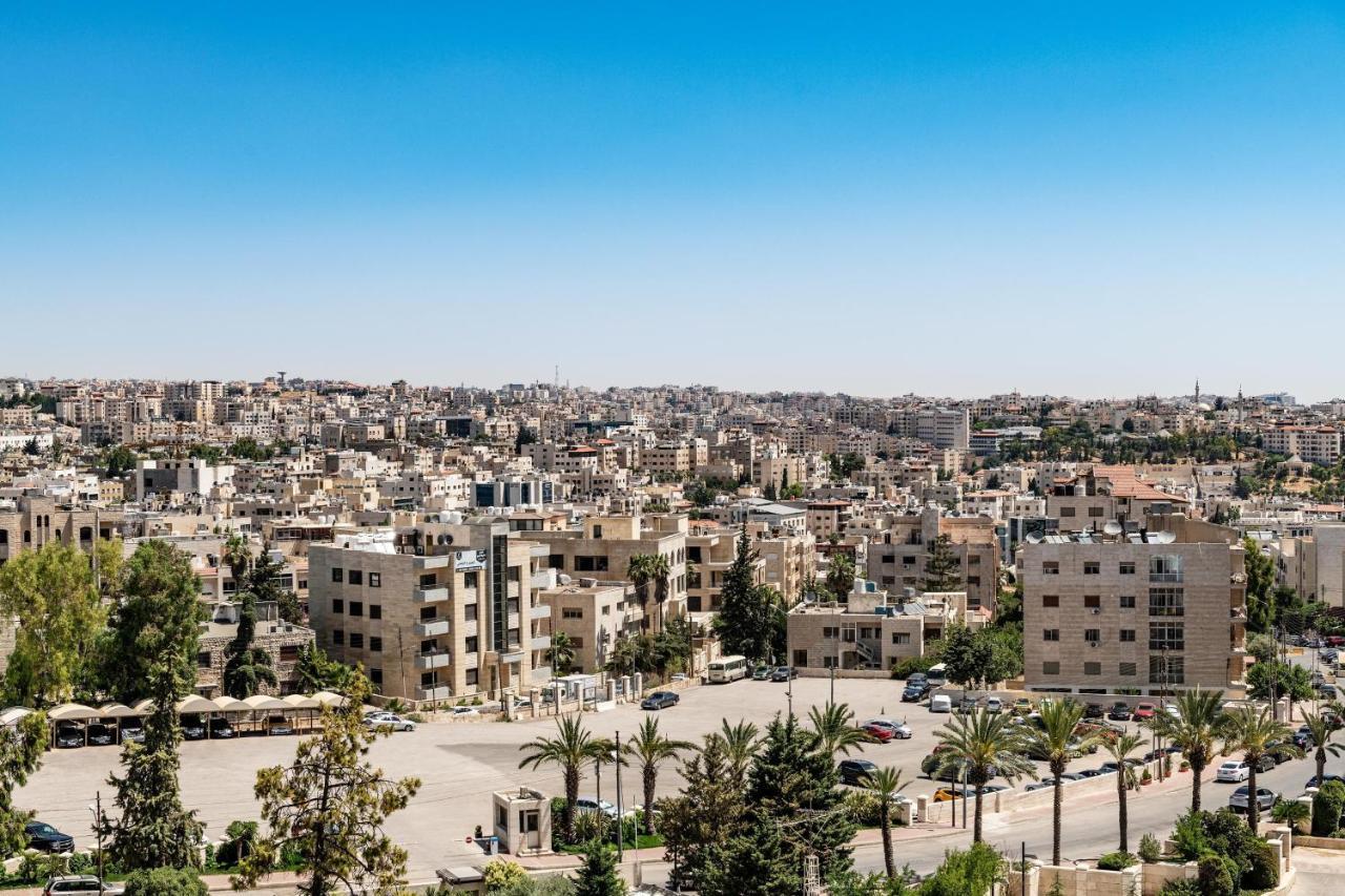 Sheraton Amman Al Nabil Hotel Exterior photo