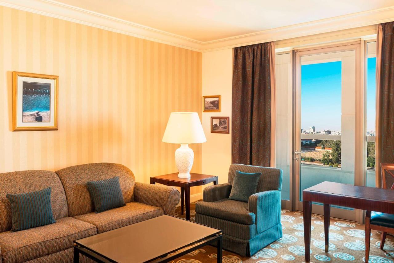 Sheraton Amman Al Nabil Hotel Exterior photo